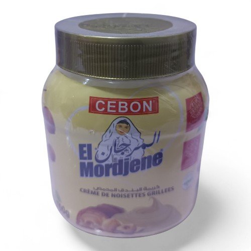 شوكلاتة المرجان بكريمة البندق المحمص سائلة 700جم